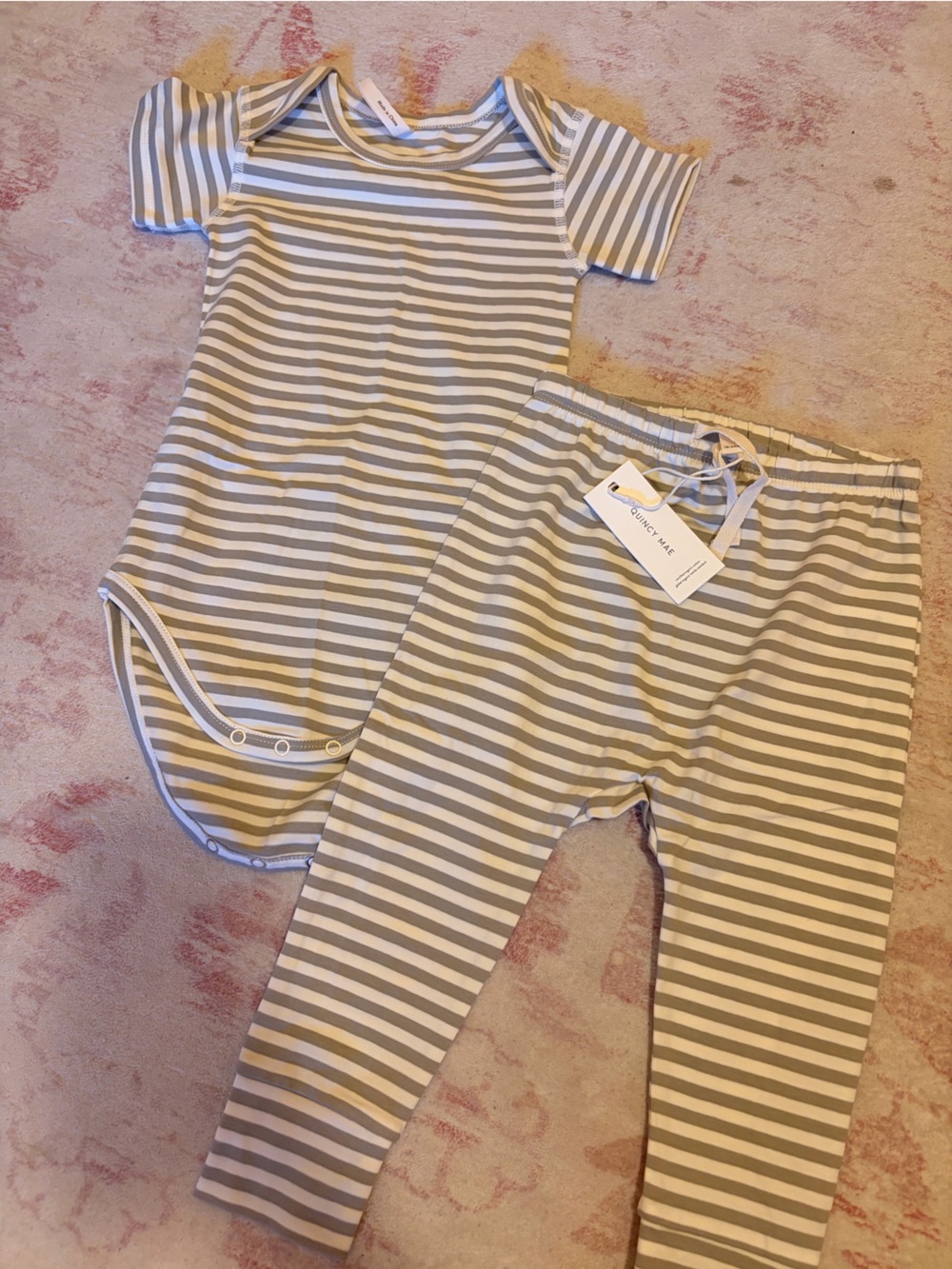 NWT Quincy Mae Striped Sage & White Set